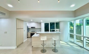 Garden Unit 2 Bedroom with Brand New Appliances For Sale Hidalgo Place Makati
