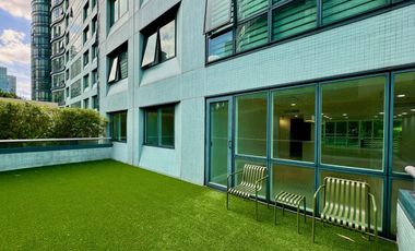 Garden Unit 2 Bedroom with Brand New Appliances For Sale Hidalgo Place Makati