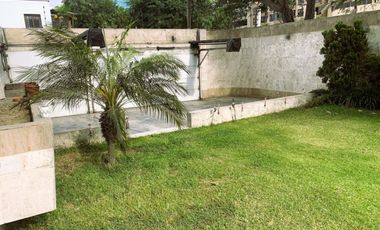 Espectacular departamento 714m2 con piscina y jardines - San Isidro