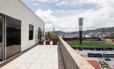 VENTA HOTEL / CENTRO DE NEGOCIOS - CUENCA