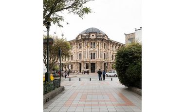 VENTA HOTEL / CENTRO DE NEGOCIOS - CUENCA