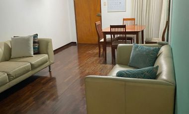 Departamento amplio y bien distribuido en edificio sólido y residencial (Salamanca de Monterrico)