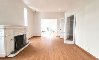 ALQUILER casa en San Isidro , 4 dorm, con terraza y jardin