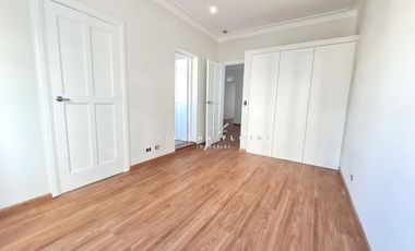 ALQUILER casa en San Isidro , 4 dorm, con terraza y jardin