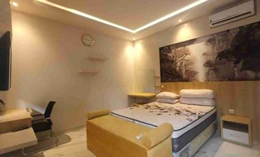 Kos Exclusive Furnish Mewah Tengah Kota Ada Kolam Renang Luas Turun Harga