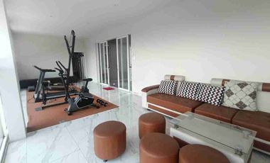 Kos Exclusive Furnish Mewah Tengah Kota Ada Kolam Renang Luas Turun Harga