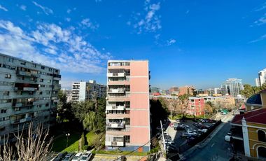 Metro Pedro De Valdivia A 5 Min - Departamento 4 Dormitorios - 90m2