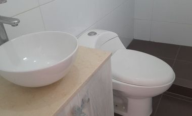 Dúplex de estreno en Urb. Mayorazgo.