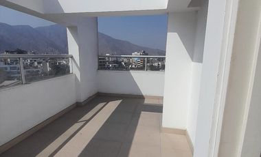 Dúplex de estreno en Urb. Mayorazgo.