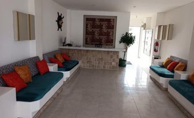 SAN LORENZO: AMPLIA SUITE A 3 CUADRAS DEL MAR