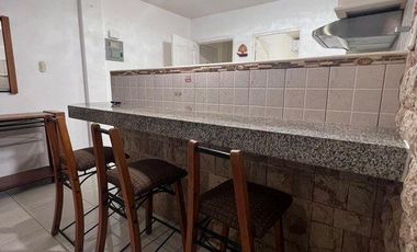 SAN LORENZO: AMPLIA SUITE A 3 CUADRAS DEL MAR