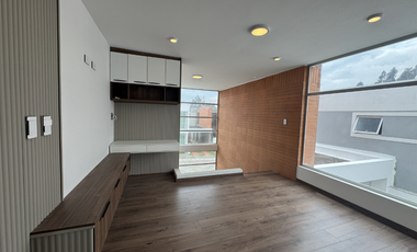 Casa nueva en venta Conjunto La Quinta Latacunga - Entrega Inmediata