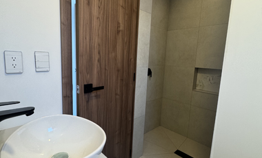 Casa nueva en venta Conjunto La Quinta Latacunga - Entrega Inmediata