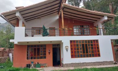 Casa de Campo 300m2 en el Valle Sagrado – Urubamba, Cusco