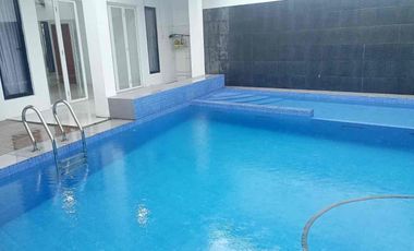 villa puncak cisarua di jual
