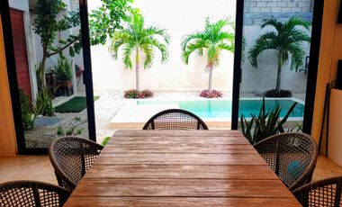 Casa 2 Niveles en Privada, Cholul al Norte de Merida, Yuc.