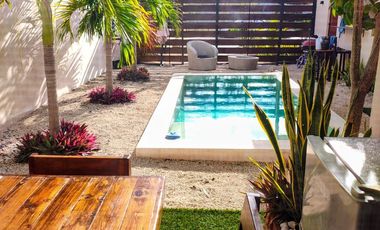 Casa 2 Niveles en Privada, Cholul al Norte de Merida, Yuc.