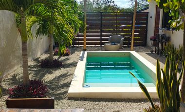Casa 2 Niveles en Privada, Cholul al Norte de Merida, Yuc.