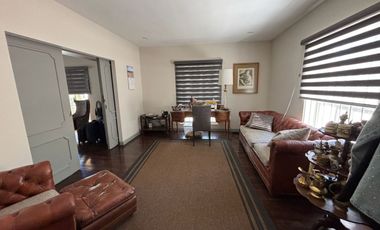 EXCELENTE RESIDENCIA EN VENTA, RECIEN REMODELADA CON ACABADOS MODERNOS CON RECAMARA EN PLANTA BAJA EN ESQUINA