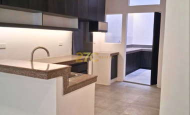 Palm Village Townhouse | 3BR Newly Renovated Townhouse in Makati City | For Sale