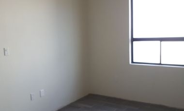 CASA DE RENTA EN UNA PLANTA EN AUREA RESIDENCIAL