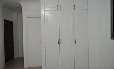 Departamento de alquiler en la Urb. Entre Ríos, Planta Baja, Samborondón.