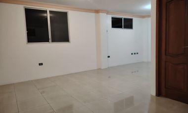 Departamento de alquiler en la Urb. Entre Ríos, Planta Baja, Samborondón.