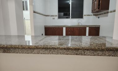 Departamento de alquiler en la Urb. Entre Ríos, Planta Baja, Samborondón.