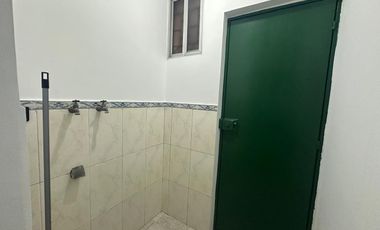 Departamento de alquiler en la Urb. Entre Ríos, Planta Baja, Samborondón.