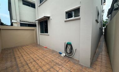 Departamento de alquiler en la Urb. Entre Ríos, Planta Baja, Samborondón.