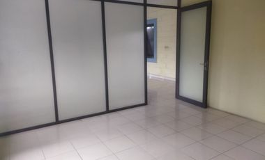 Disewakan Gudang 2 Lantai di Karawaci By Rumah Chinida (Rt)