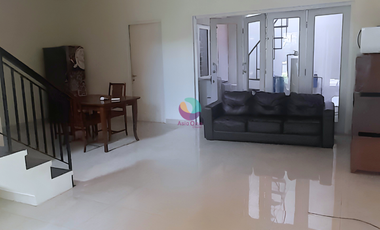 Dijual Rumah Modern 2 Lantai Di Raffles Hills Cibubur Dekat Dengan Trans Mall