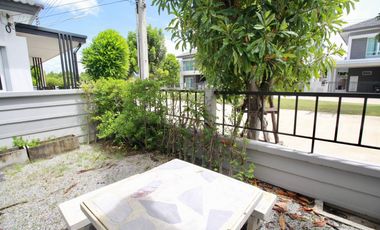 Single Detached House for Sale in APITOWN Rayong, near Suchada Beach and Bangkok Hospital Rayong, only 1.6 km away, Noen Phra, Rayong.