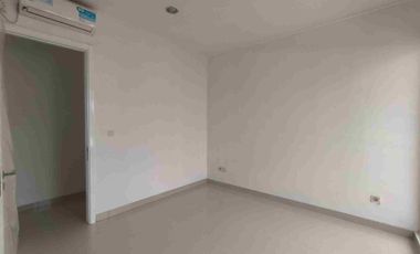 Dijual Rumah di Accacia Summarecon Bekasi Depan Mol
