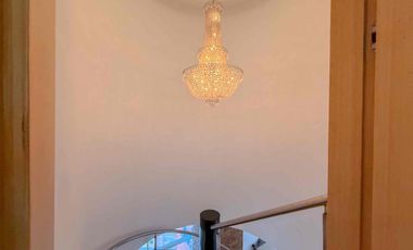 ARRIENDO PENTHOUSE AMOBLADO  EN LAURLES