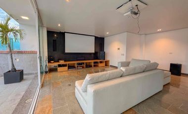 ARRIENDO PENTHOUSE AMOBLADO  EN LAURLES