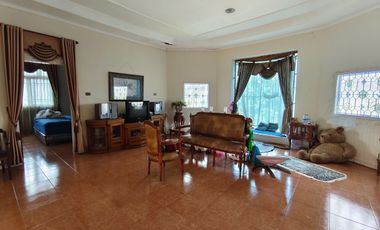 RUMAH BULATAN 2LT MURAH, SIAP HUNI LOKASI PUSAT KOTA JL. CEMARA / GOBAH PEKANBARU