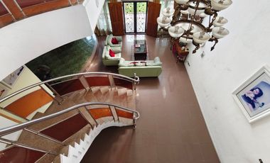 RUMAH BULATAN 2LT MURAH, SIAP HUNI LOKASI PUSAT KOTA JL. CEMARA / GOBAH PEKANBARU