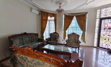 RUMAH BULATAN 2LT MURAH, SIAP HUNI LOKASI PUSAT KOTA JL. CEMARA / GOBAH PEKANBARU