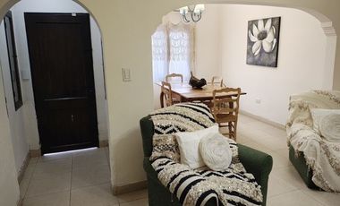 ALQUILER DE CASA CON OPCION A VENTA BARRIO TRES CERRITOS, CALLE LOS FRESNOS 136, ENTRE LOS TARCOS Y LOS GUYA. SALTACANES.