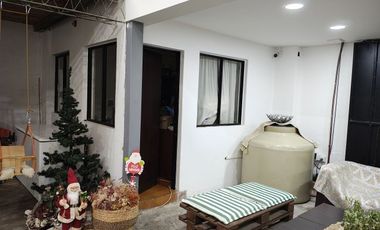 ALQUILER DE CASA CON OPCION A VENTA BARRIO TRES CERRITOS, CALLE LOS FRESNOS 136, ENTRE LOS TARCOS Y LOS GUYA. SALTACANES.