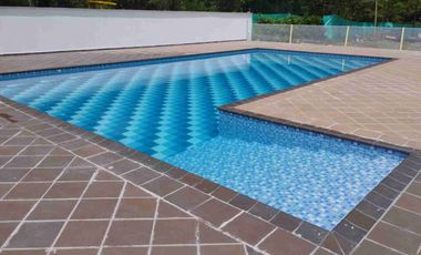 SE VENDE EXCLUSIVO CLUB CAMPESTRE EN CUMARAL – META