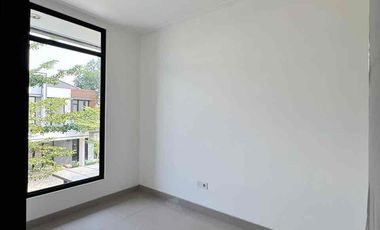 Disewakan Rumah PIK 2 cluster Milenial uk 8x10 kosongan