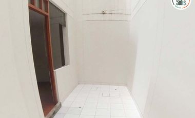 Alquilo Amplio Apartamento en 1° Piso