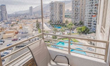 SE VENDE DEPTO EN COND. TRES MARES.