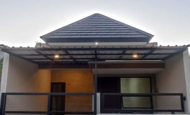 Dijual Rumah Menganti, Gresik