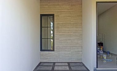 Dijual Rumah Menganti, Gresik