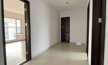 Rumah Golf Island 2.5 Lantai, PIK