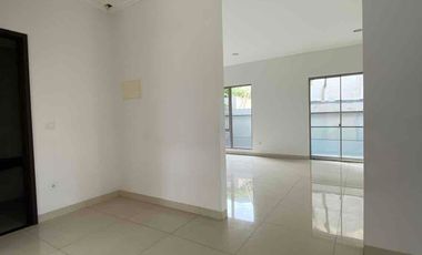 Rumah Golf Island 2.5 Lantai, PIK