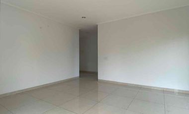 Rumah Golf Island 2.5 Lantai, PIK